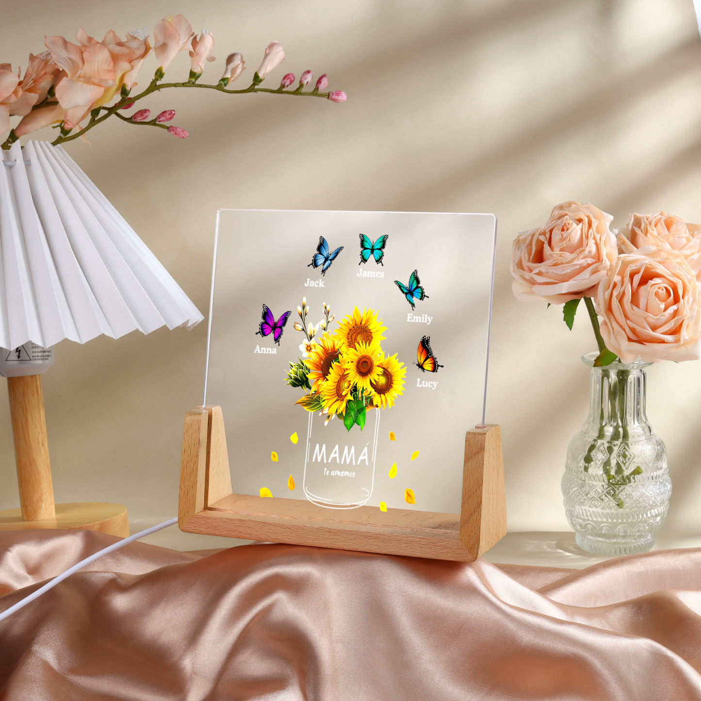 A mi mamá/abuela-Lámpara Personalizada con 2-8 Nombres y 2 Textos "girasol y mariposas" 3D Ilusión Luz de Noche-Jessemade ES