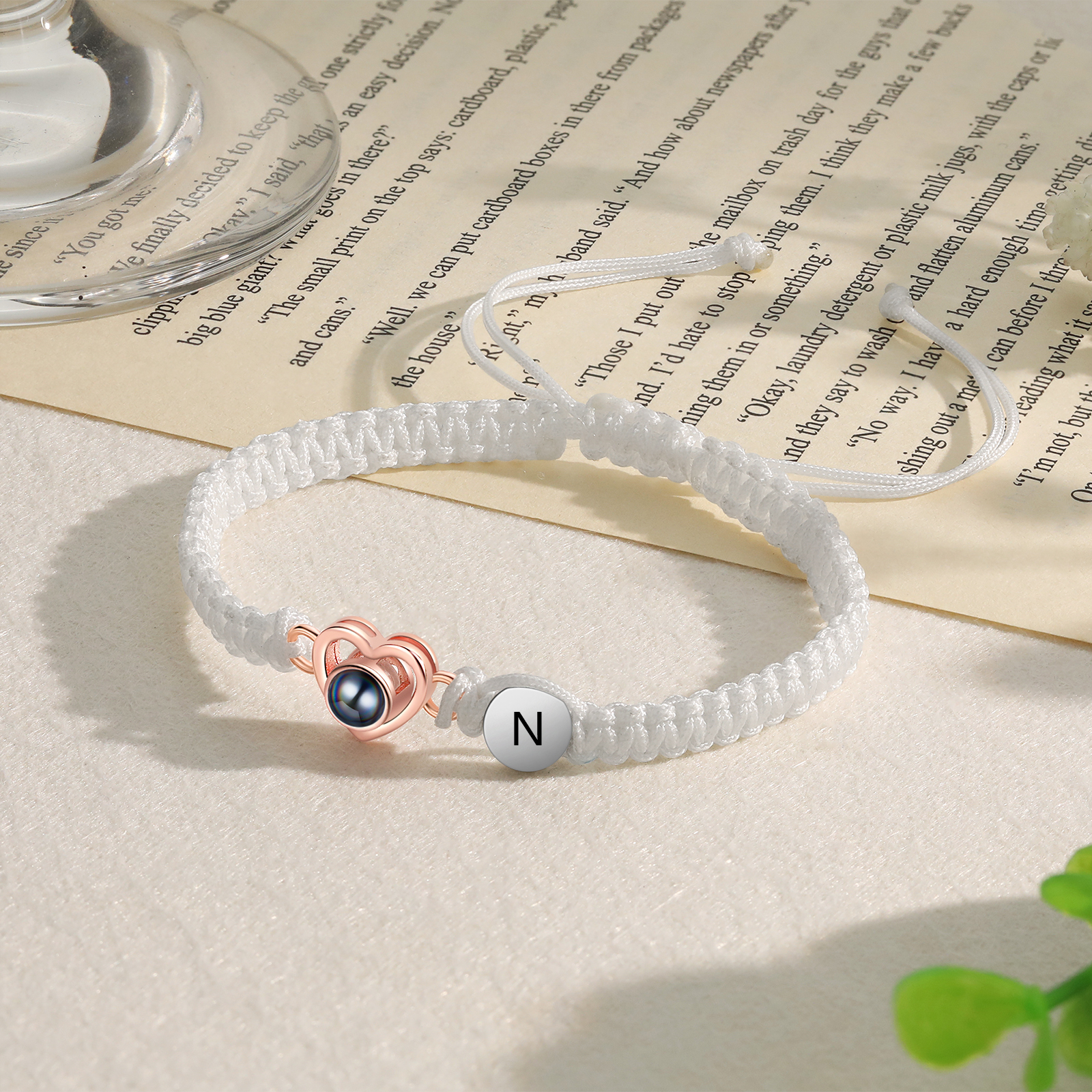 Pulsera con proyección de foto en color con dije de corazón y 2 colores de cuerda ajustable-Jessemade ES