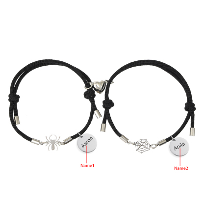 Pulsera de dos piezas de cuerda 2 nombres personalizados para pareja con dije magnético con araña y telaraña