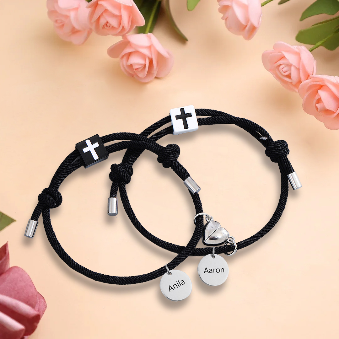 Pulsera de dos piezas de cuerda 2 nombres personalizados para pareja con dije magnético