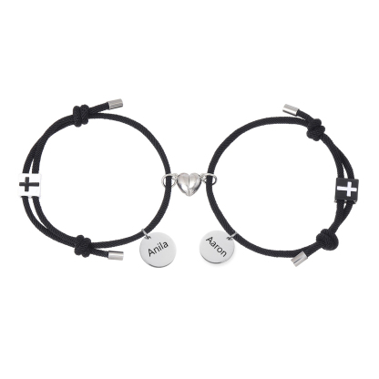 Pulsera de dos piezas de cuerda 2 nombres personalizados para pareja con dije magnético con cruz