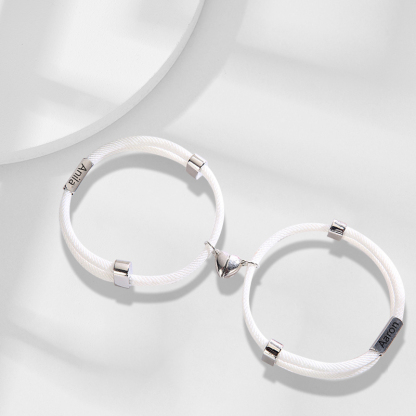 Pulsera de dos piezas de cuerda con 2 nombres personalizados para pareja con dije magnético