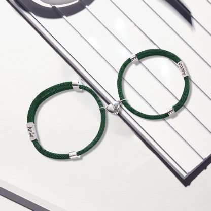 Pulsera de dos piezas de cuerda con 2 nombres personalizados para pareja con dije magnético