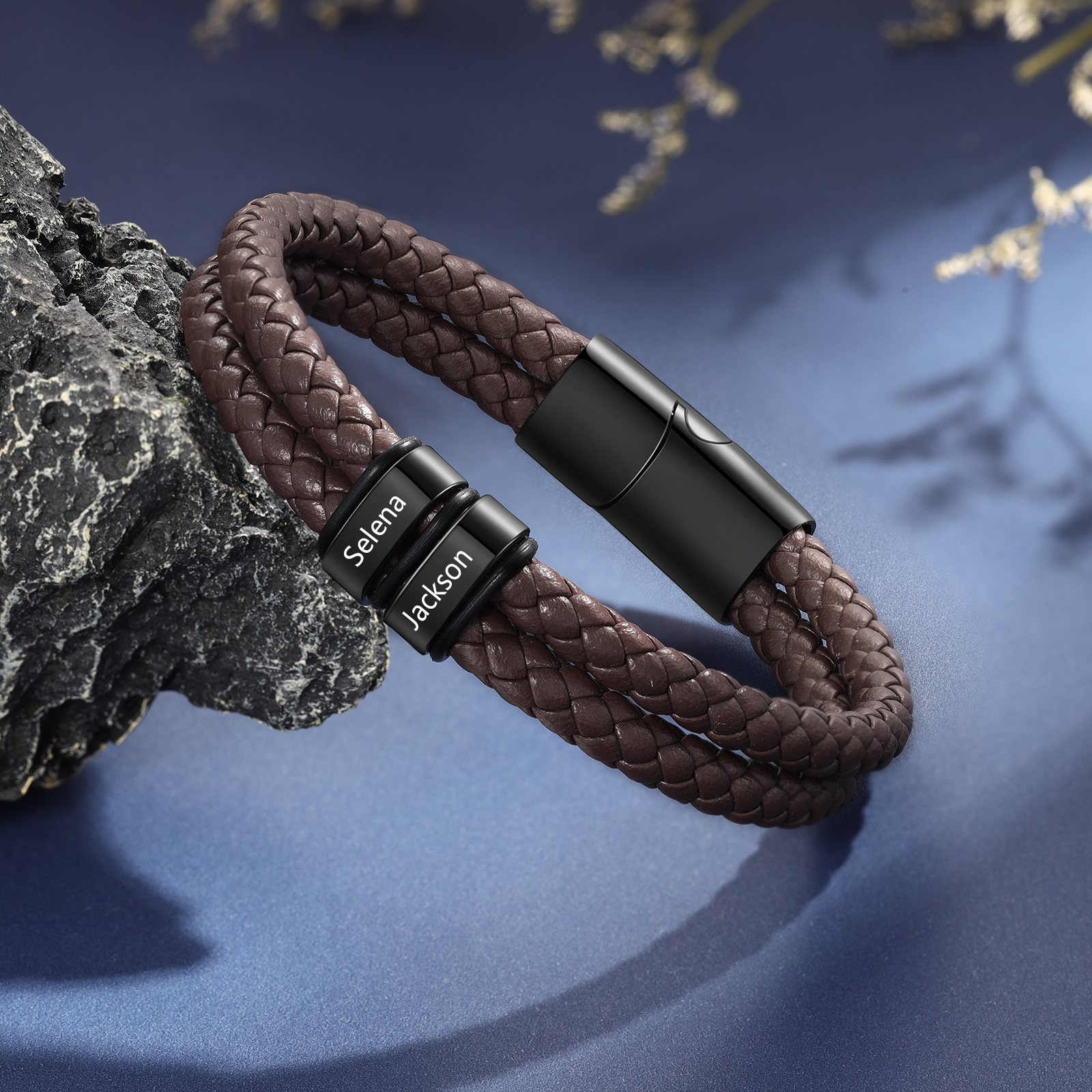 Pulsera de cuero trenzado de hombre con 2 perlas personalizadas con 2 nombres