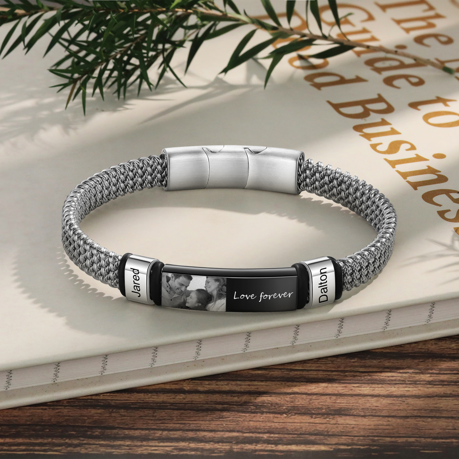Pulsera de cadena para hombre con 2 nombres, texto y foto personalizados en aros y placa | Jessemade