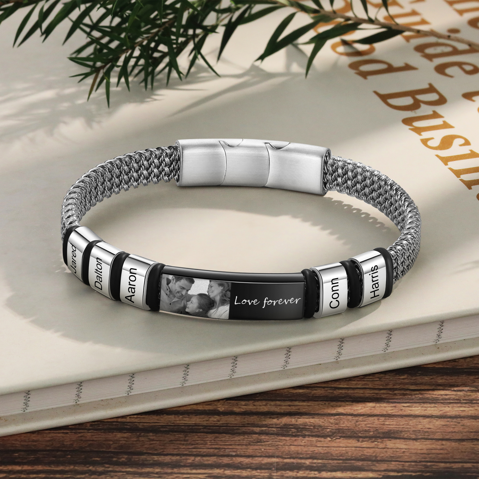 Pulsera de cadena para hombre con 5 nombres, texto y foto personalizados en aros y placa | Jessemade