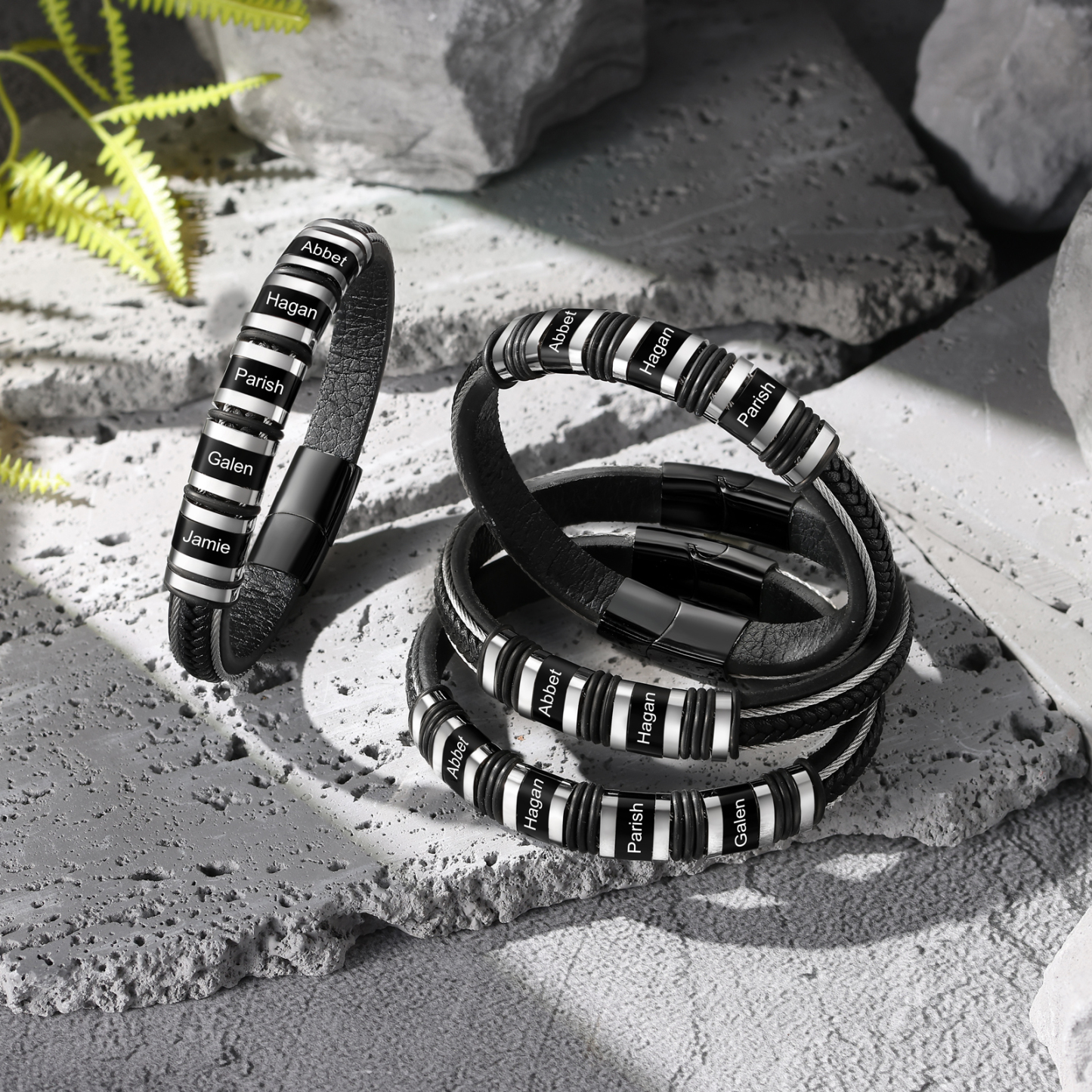 Pulsera clásica de cuero para hombre con 4 nombres personalizados en aros | Jessemade