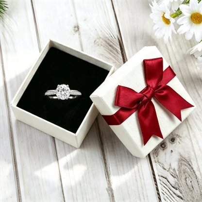 Anillo de moissanita para mujer