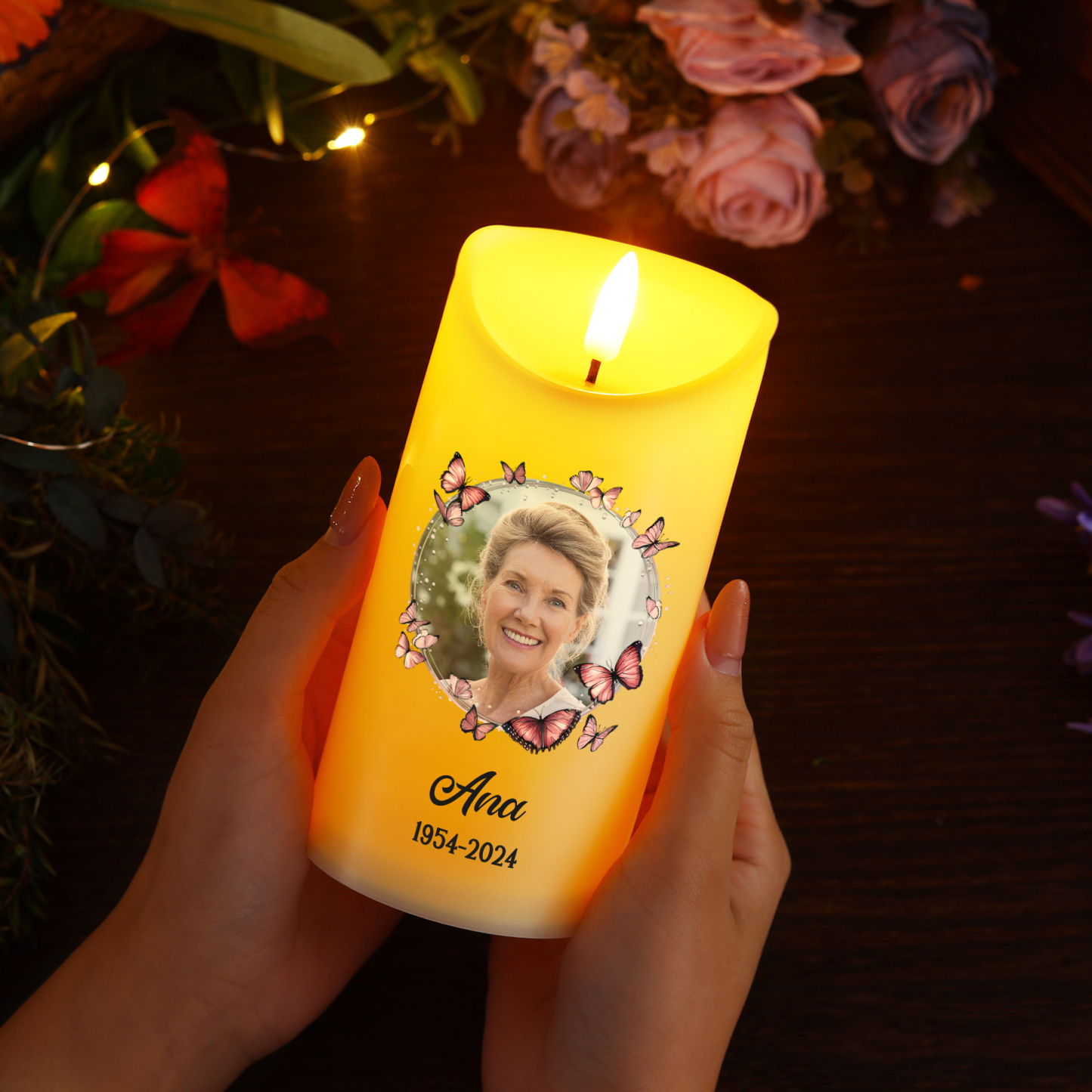 Vela electrónica con mariposas rosas en memoria de ser querido nombre, foto y años personalizados | Jessemade