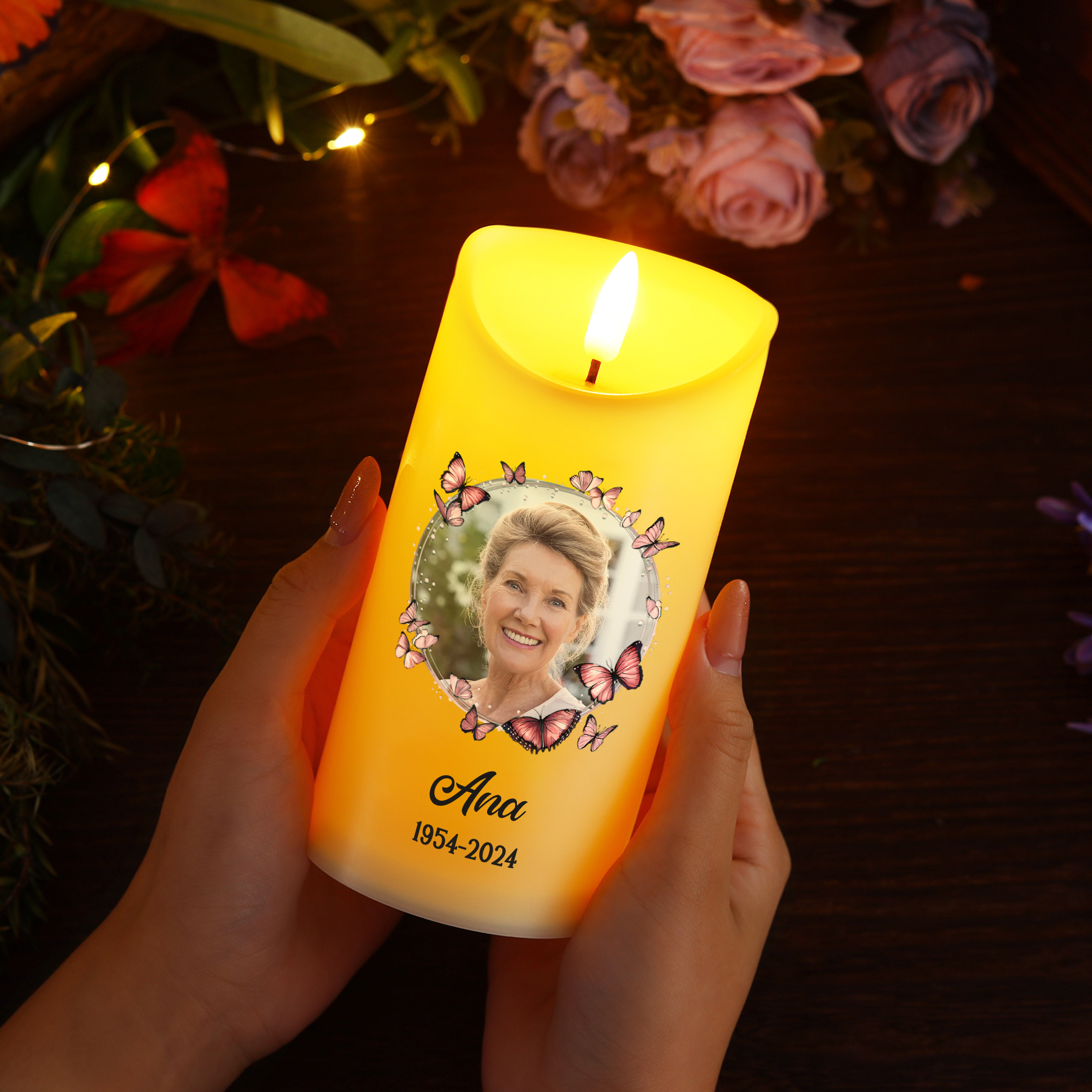 Vela electrónica con mariposas rosas en memoria de ser querido nombre, foto y años personalizados | Jessemade