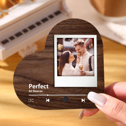 Pareja-Pegatina para nevera "music player" en forma de corazón con foto y música personalizados | Jessemade