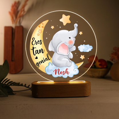 Lámpara para niño con elefante en luna y nube con nombre personalizado | Jessemade