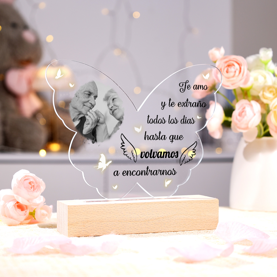 Lámpara en forma de mariposa en memoria a un ser querido foto personalizada | Jessemade