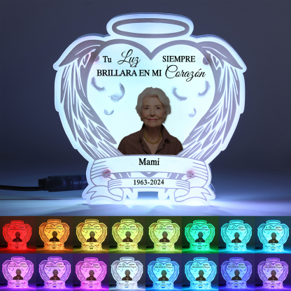 Lámpara en forma de alas con halo en memoria a un ser querido foto, nombre y años personalizados | Jessemade