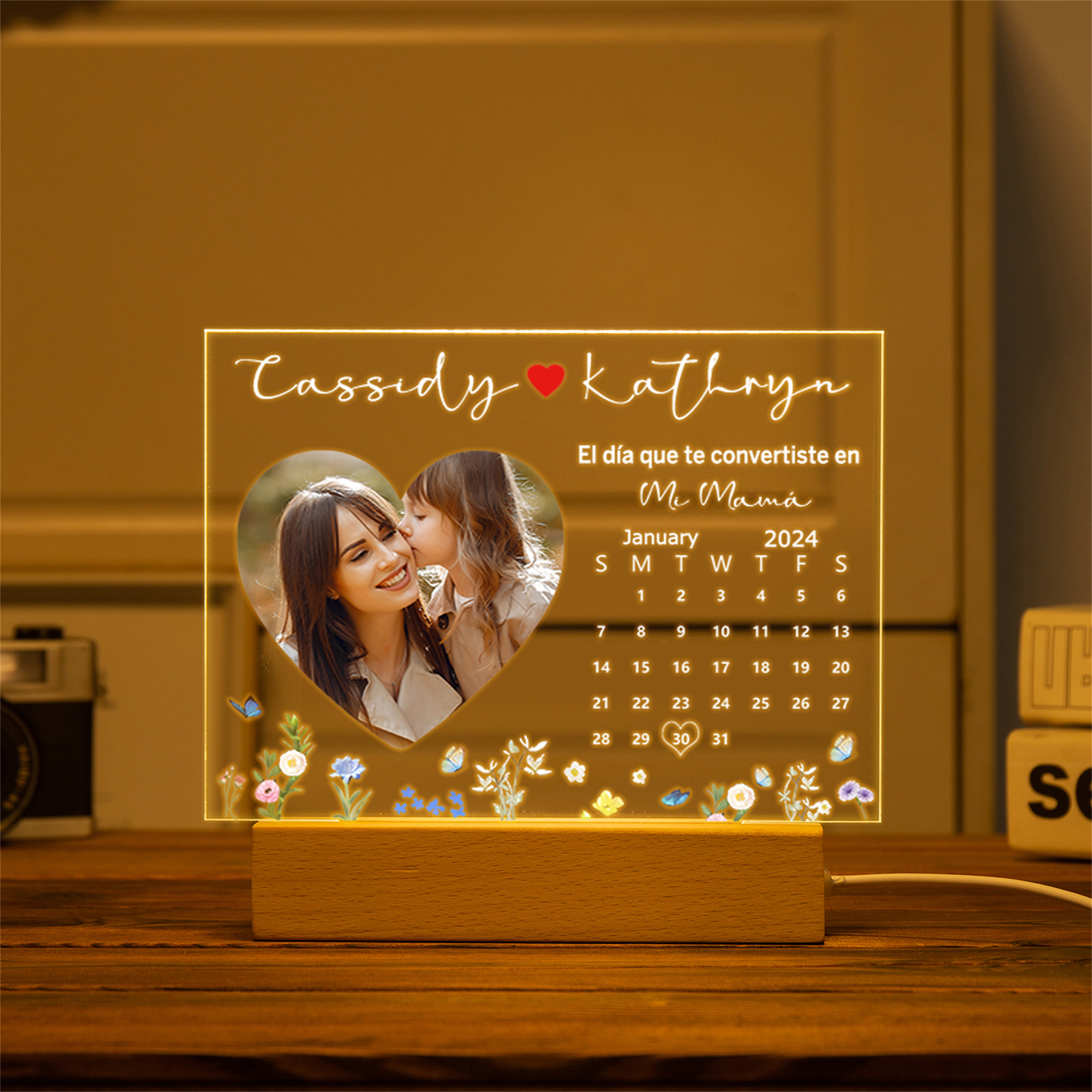 Lámpara Personalizada para Mamá con 2 Nombres, Foto y Calendario – Regalo Especial | Jessemade ES
