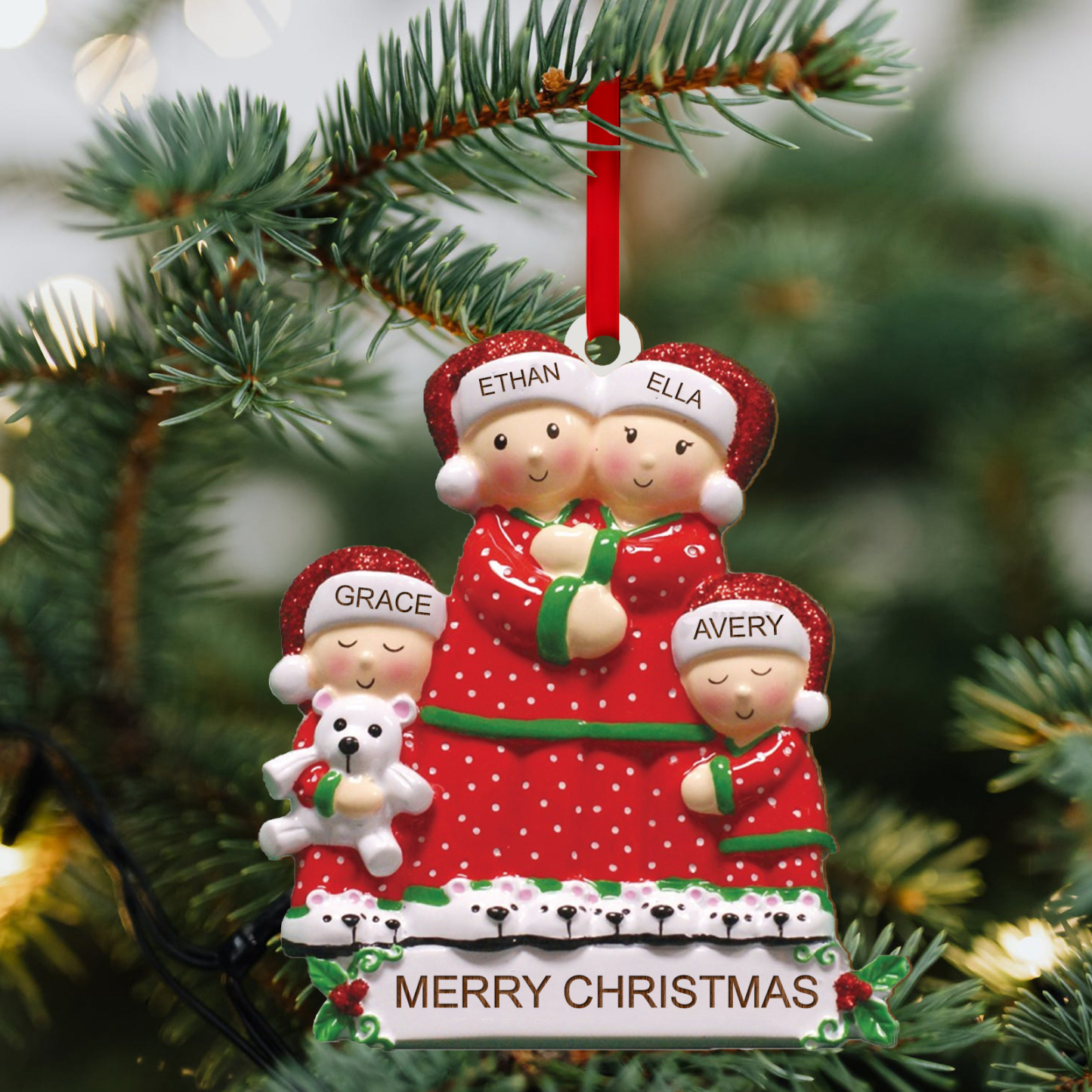 Navidad-Ornamento con muñecos de madera familia en rojo 4 nombres y texto personalizados | Jessemade