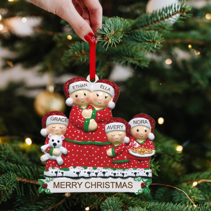 Navidad-Ornamento con muñecos de madera familia en rojo 5 nombres y texto personalizados | Jessemade