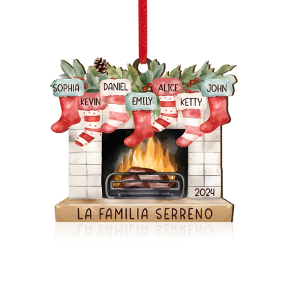 Navidad-Ornamento de madera chimenea y calcetines con 7 nombres, año y 1 texto personalizados | Jessemade