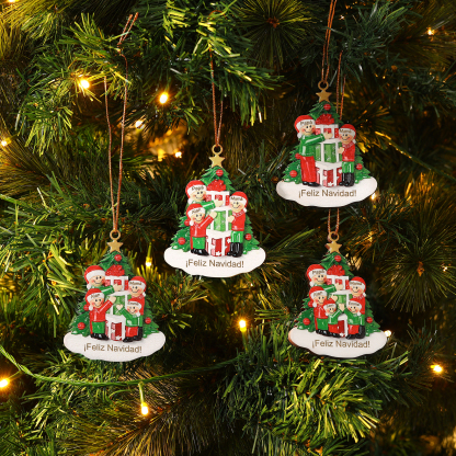 Navidad-Ornamento con muñecos de madera poniendo regalos 3 nombres y texto personalizados | Jessemade