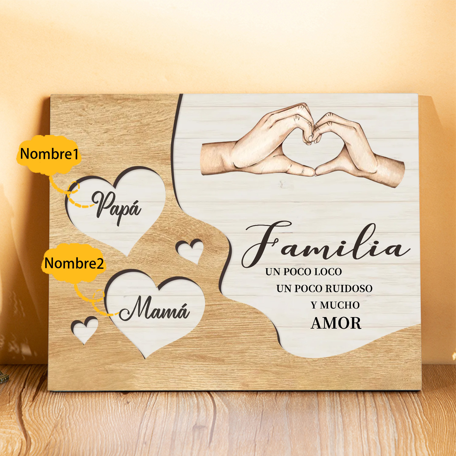 A la familia-Lámina de madera mano a mano con corazones personalizados de 2 nombres | Jessemade