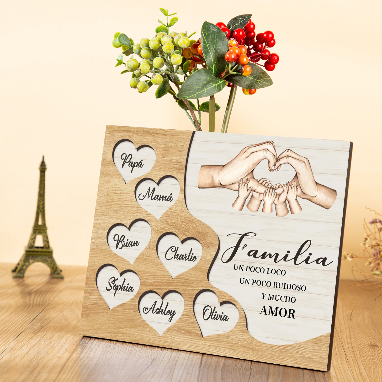 A la familia-Lámina de madera mano a mano con corazones personalizados de 7 nombres | Jessemade
