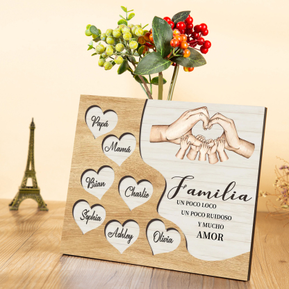 A la familia-Lámina de madera mano a mano con corazones personalizados de 7 nombres | Jessemade