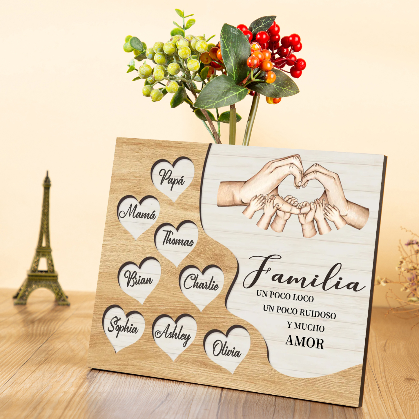 A la familia-Lámina de madera mano a mano con corazones personalizados de 8 nombres | Jessemade
