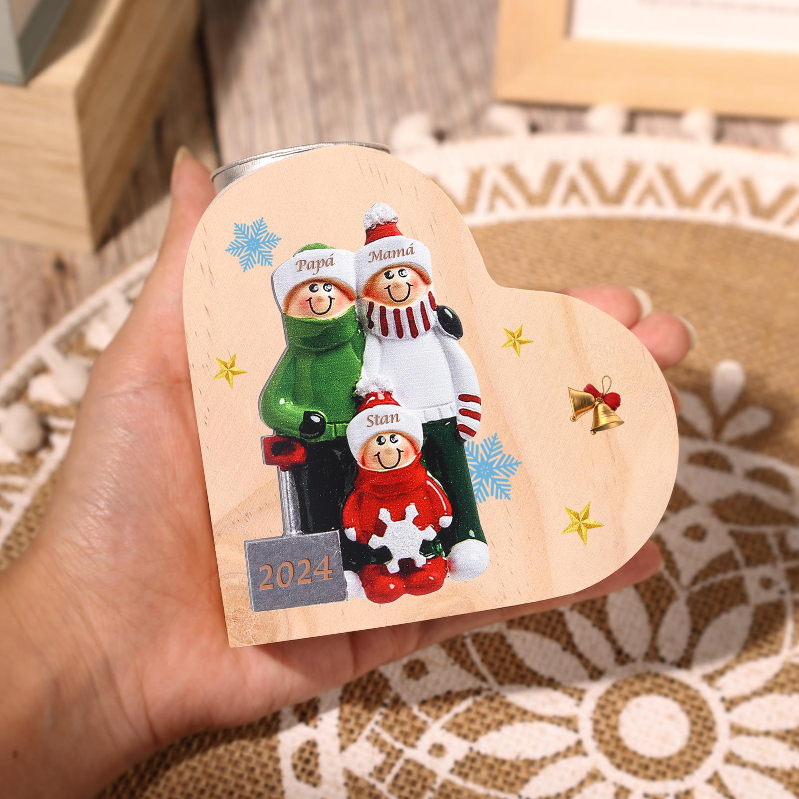 Navidad - Candelero de corazón de madera familia personalizado con 3 nombres y año sin vela | Jessemade