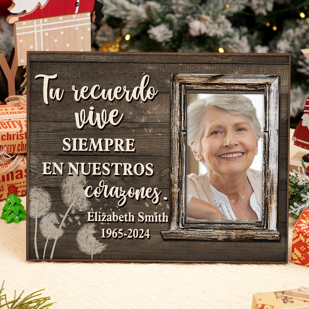 Lámina de madera con dientes de león en memoria a un ser querido nombre, años y foto personalizada | Jessemade