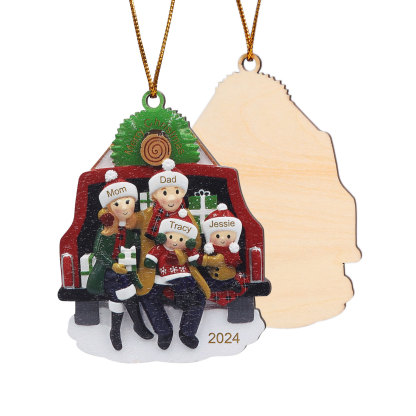 Navidad-Ornamento con muñecos de madera familia con regalos en coche 4 nombres, año y texto personalizados | Jessemade