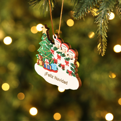 Navidad-Ornamento con muñecos de madera con árbol 3 nombres y texto personalizados | Jessemade