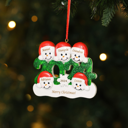 Navidad-Ornamento de resina 2024 con 5 nombres, año y 1 texto personal