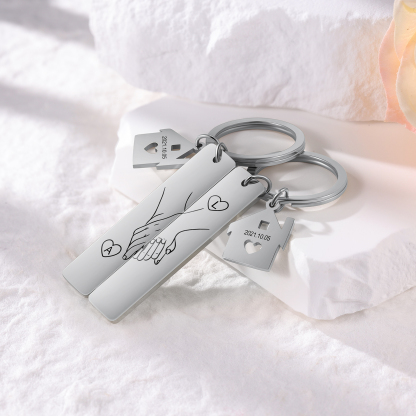 Kit de regalo pulsera compartida y unidad de llaveros con caja y tarjeta 2 nombres, 2 letras y fechas personalizados | Jessemade