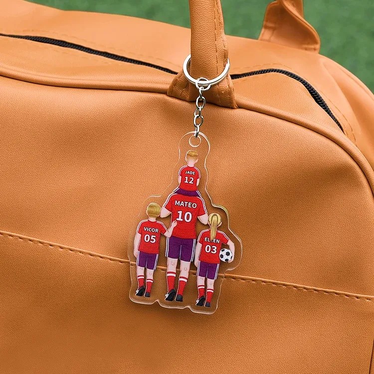 Llavero de acrílico fútbol papá y niños 1-8 nombres y ropas personalizados | Jessemade