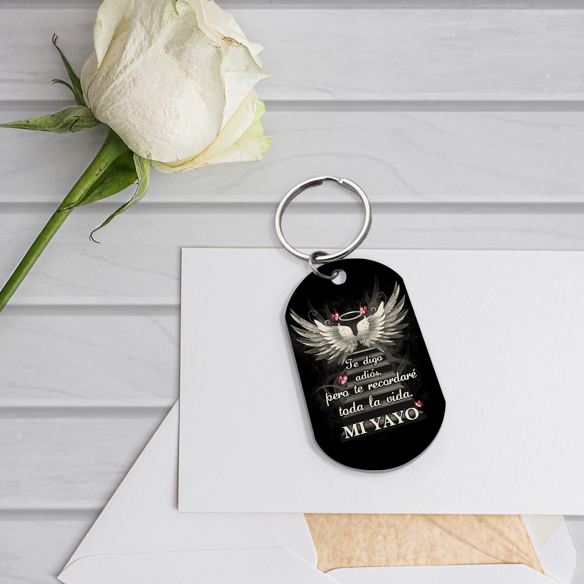 Llavero conmemorativo a un ser querido alas de ángel texto personalizado | Jessemade