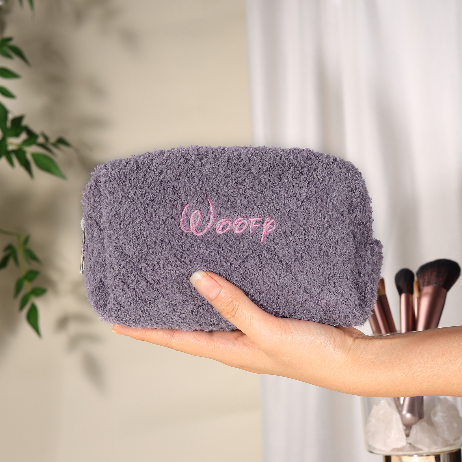 Bolso de cosméticos personalizado con 1 nombre bordado con estilo y funcionalidad | Jessemade