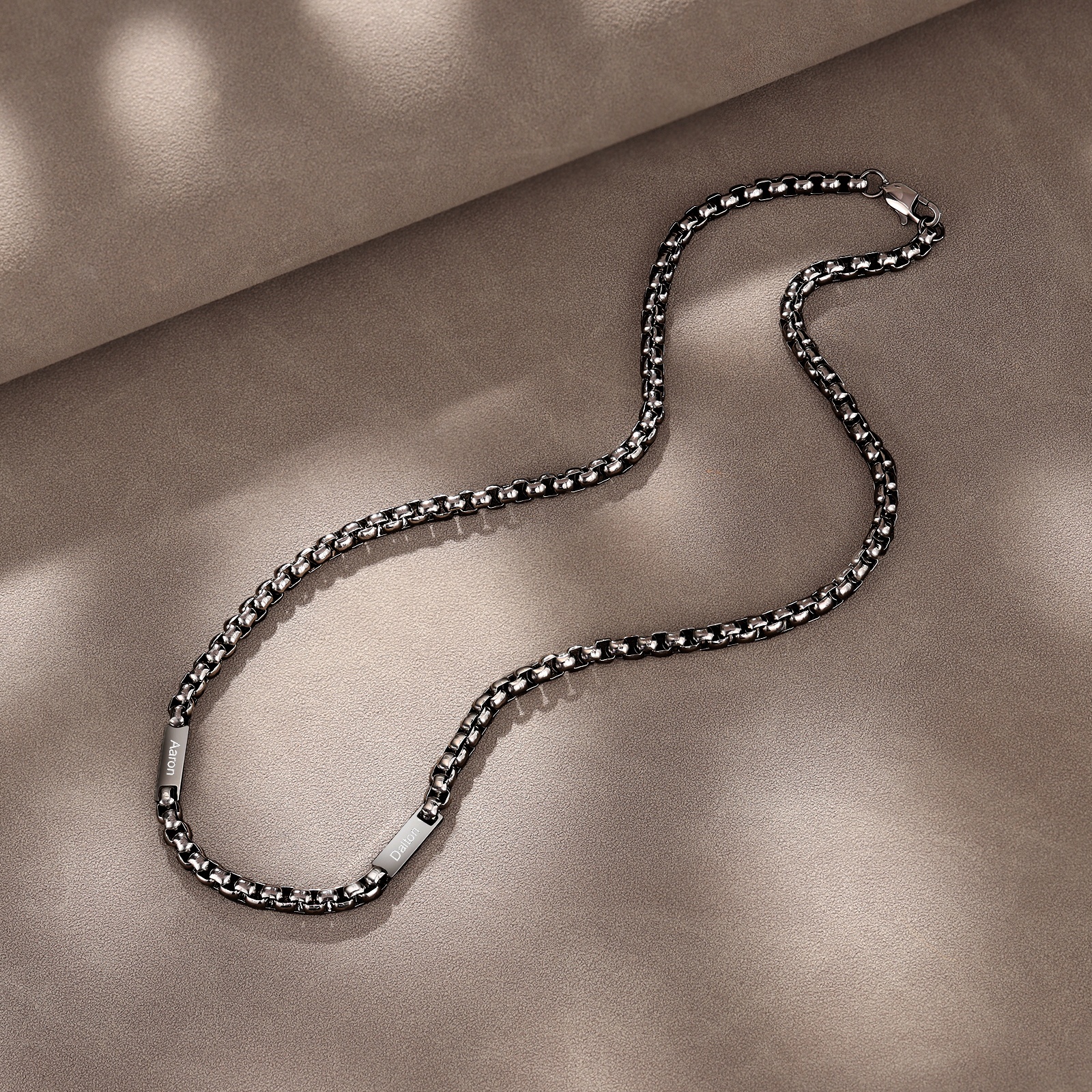 Collar de cadena personalizado con 1-5 nombres para hombre