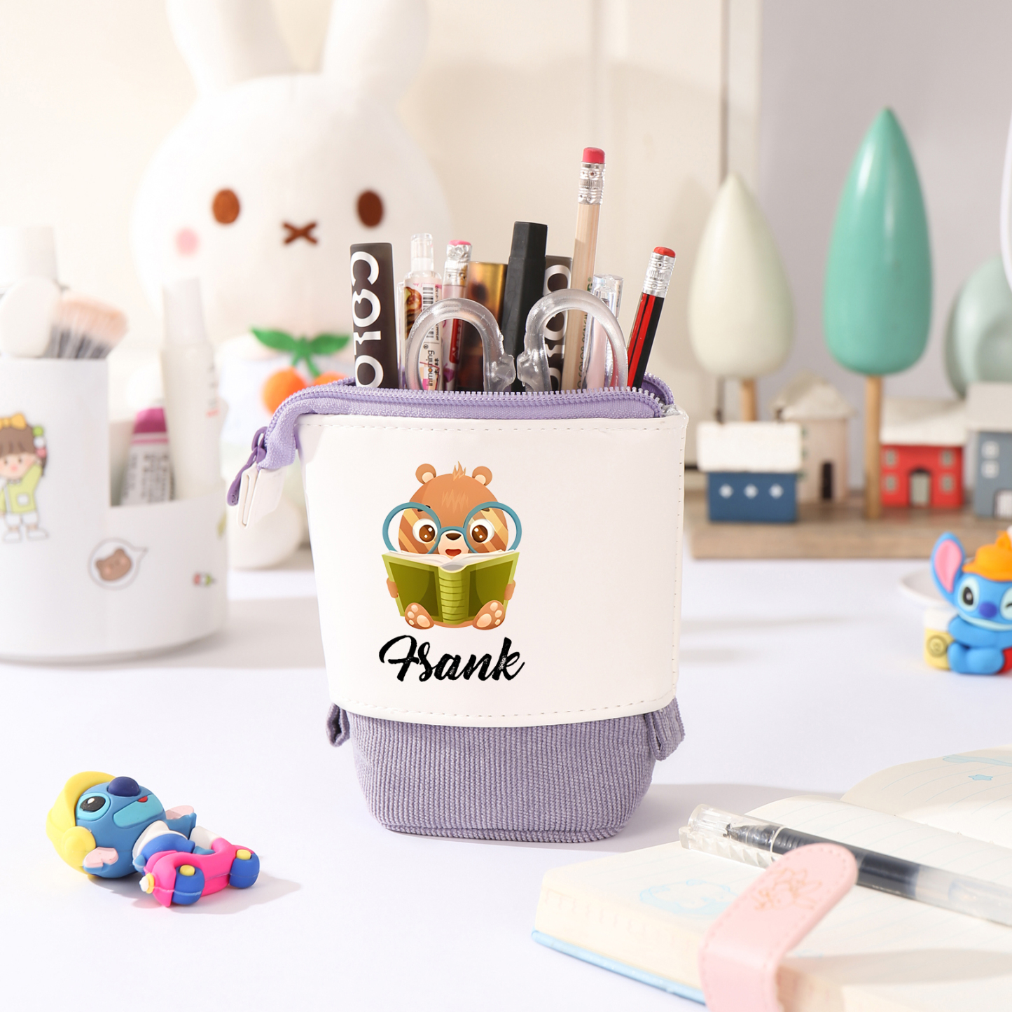 Estuche personalizado con nombre con diseños coloridos de animales para niños