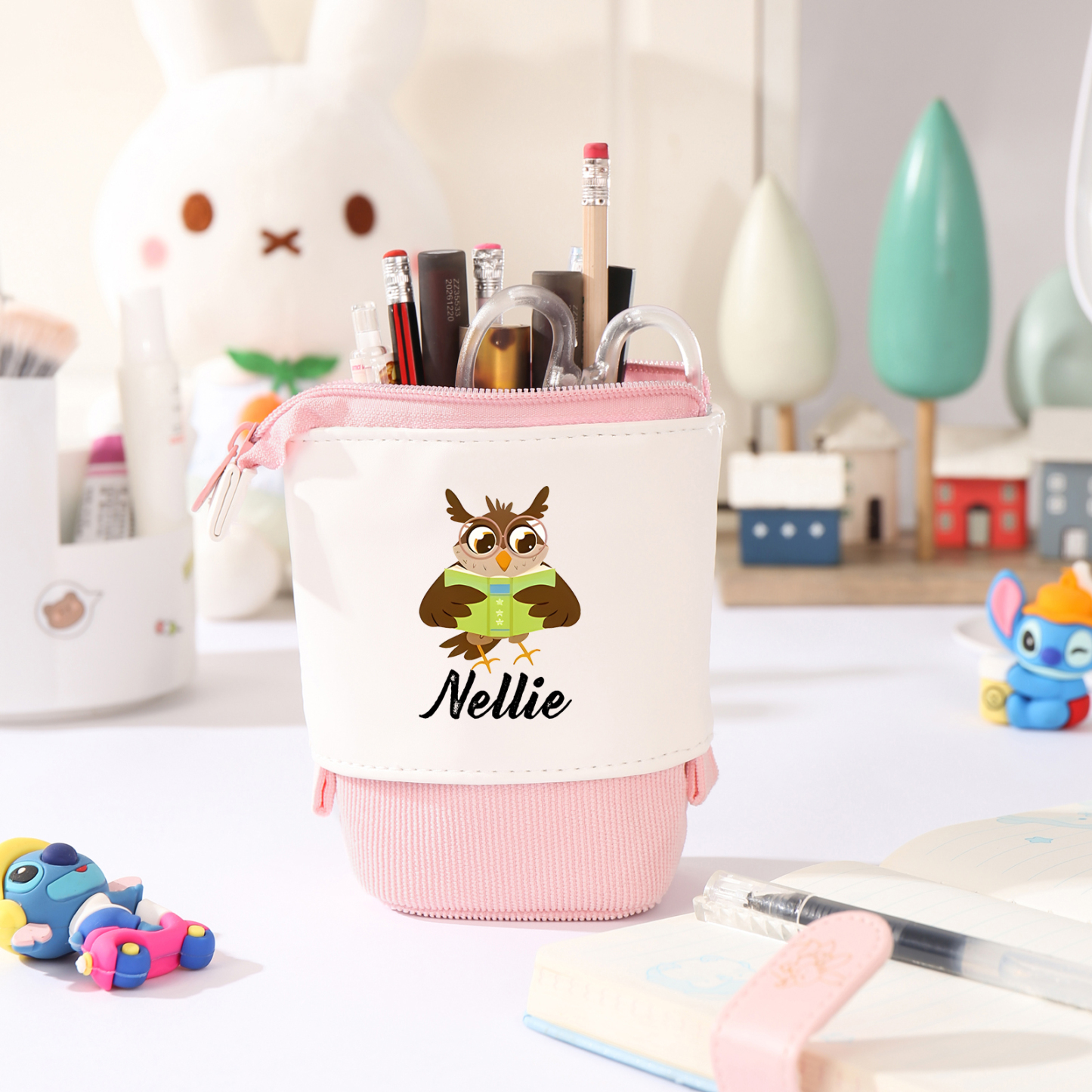 Estuche personalizado con nombre con diseños coloridos de animales para niños
