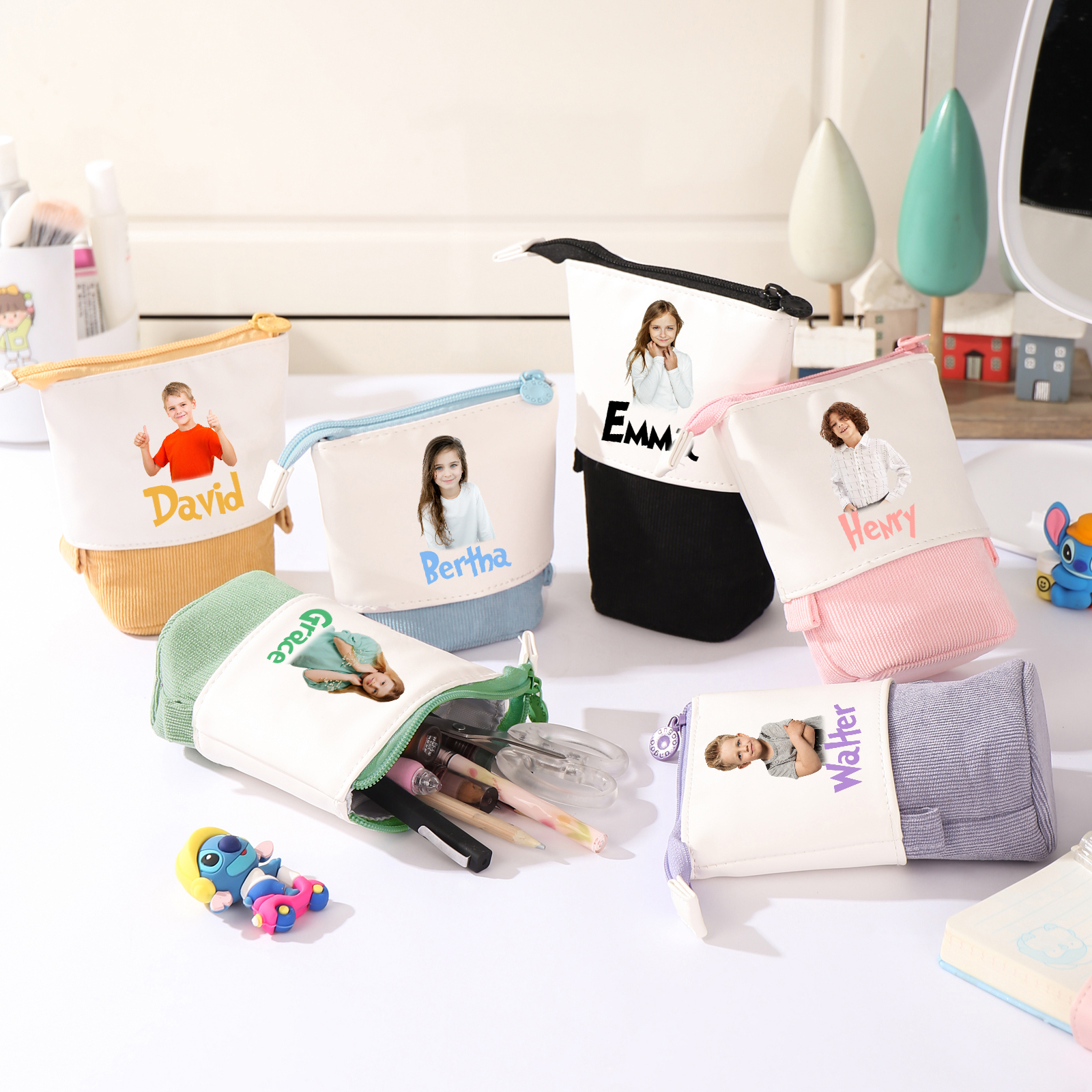 Estuche personalizado con nombre y foto con diseños coloridos para niño