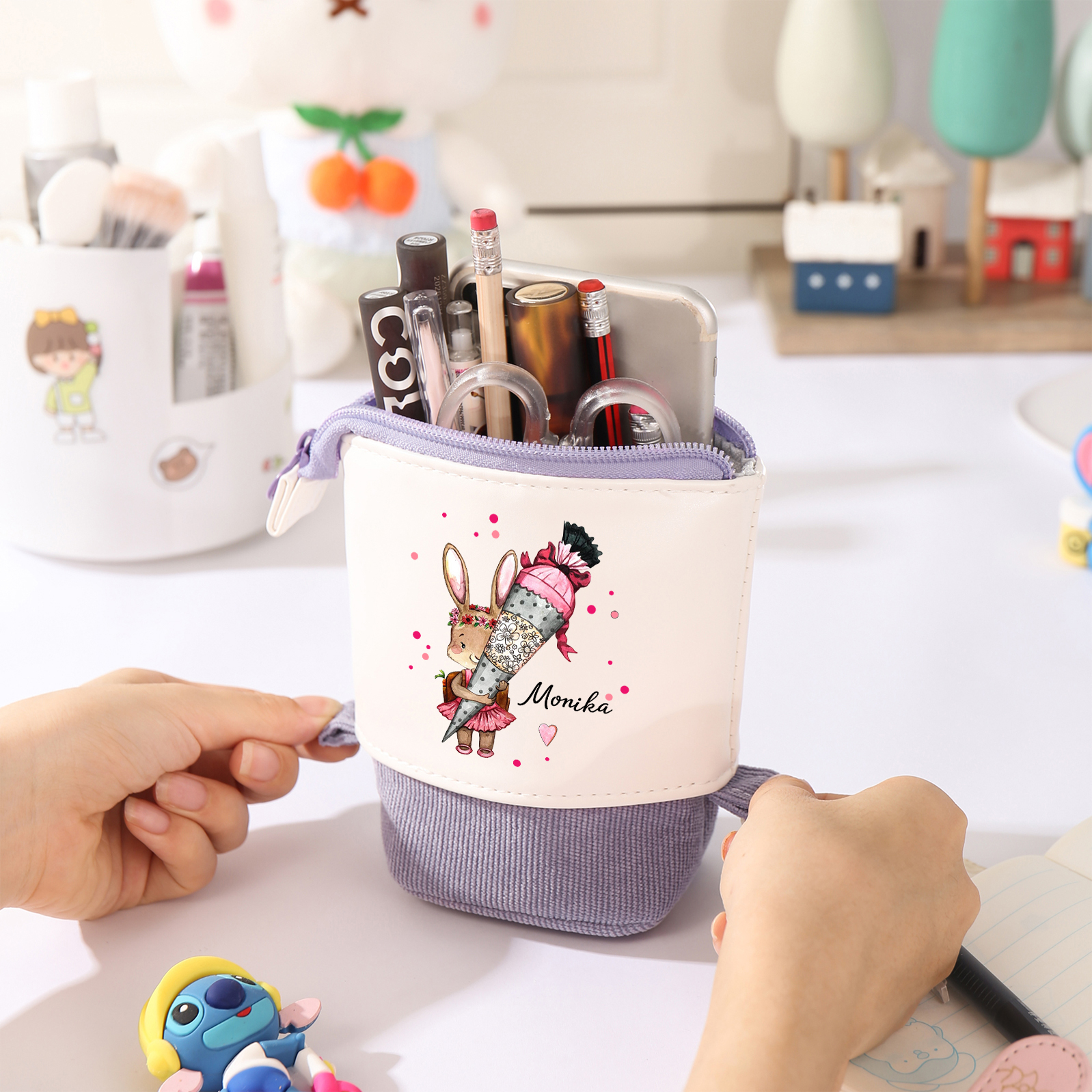 Estuche personalizado con nombre con diseños coloridos de conejo con mochila para niños