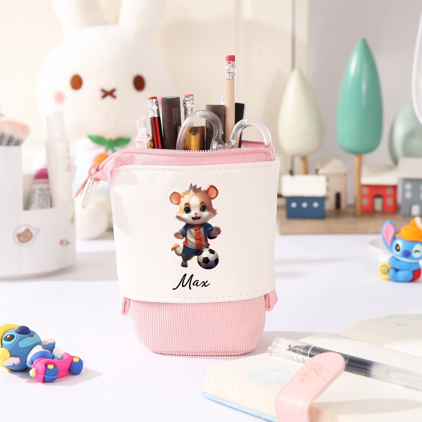 Estuche personalizado con nombre con diseños coloridos de fútbol para niños