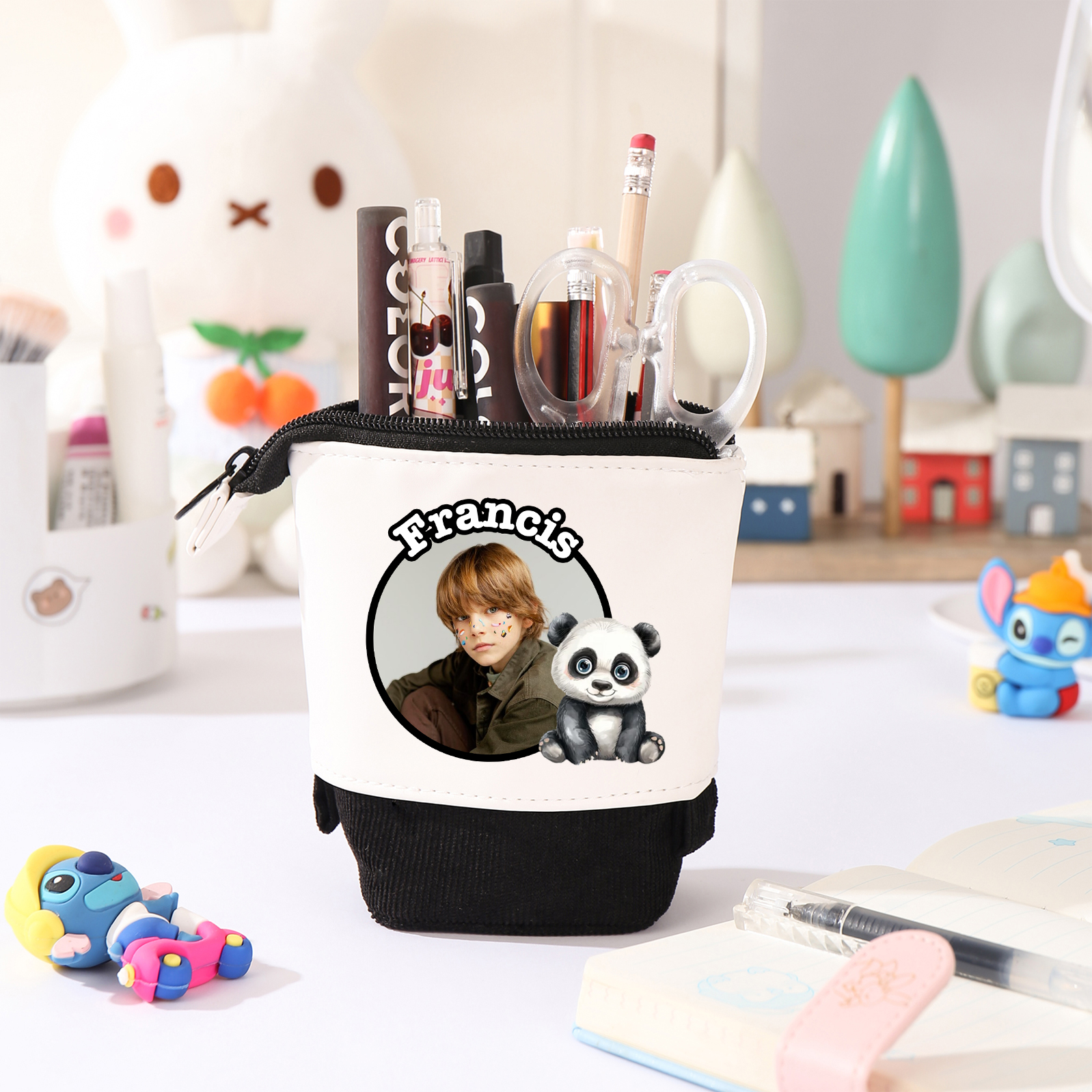 Estuche personalizado con nombre y foto con diseños coloridos de animales para niños