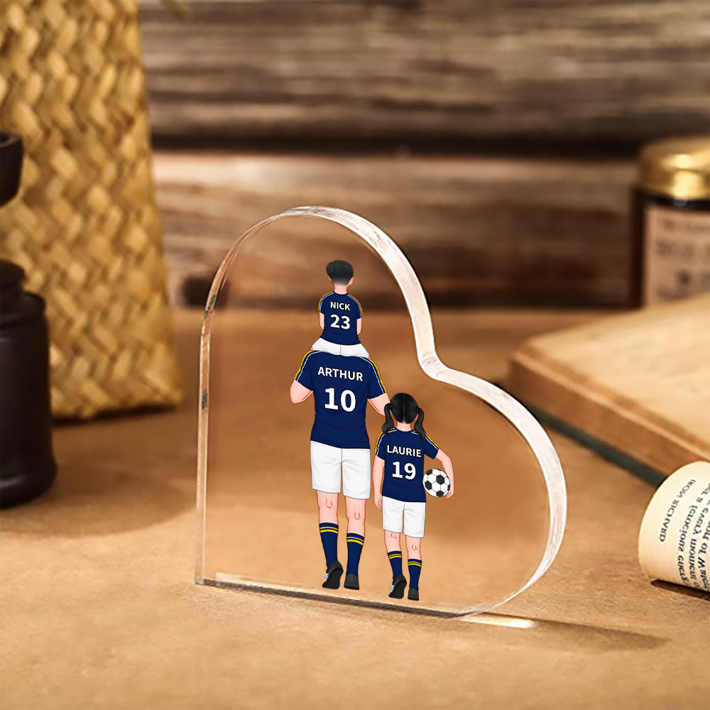 Placa de acrílico en forma de corazón fútbol con 2-4 nombres y números personalizados