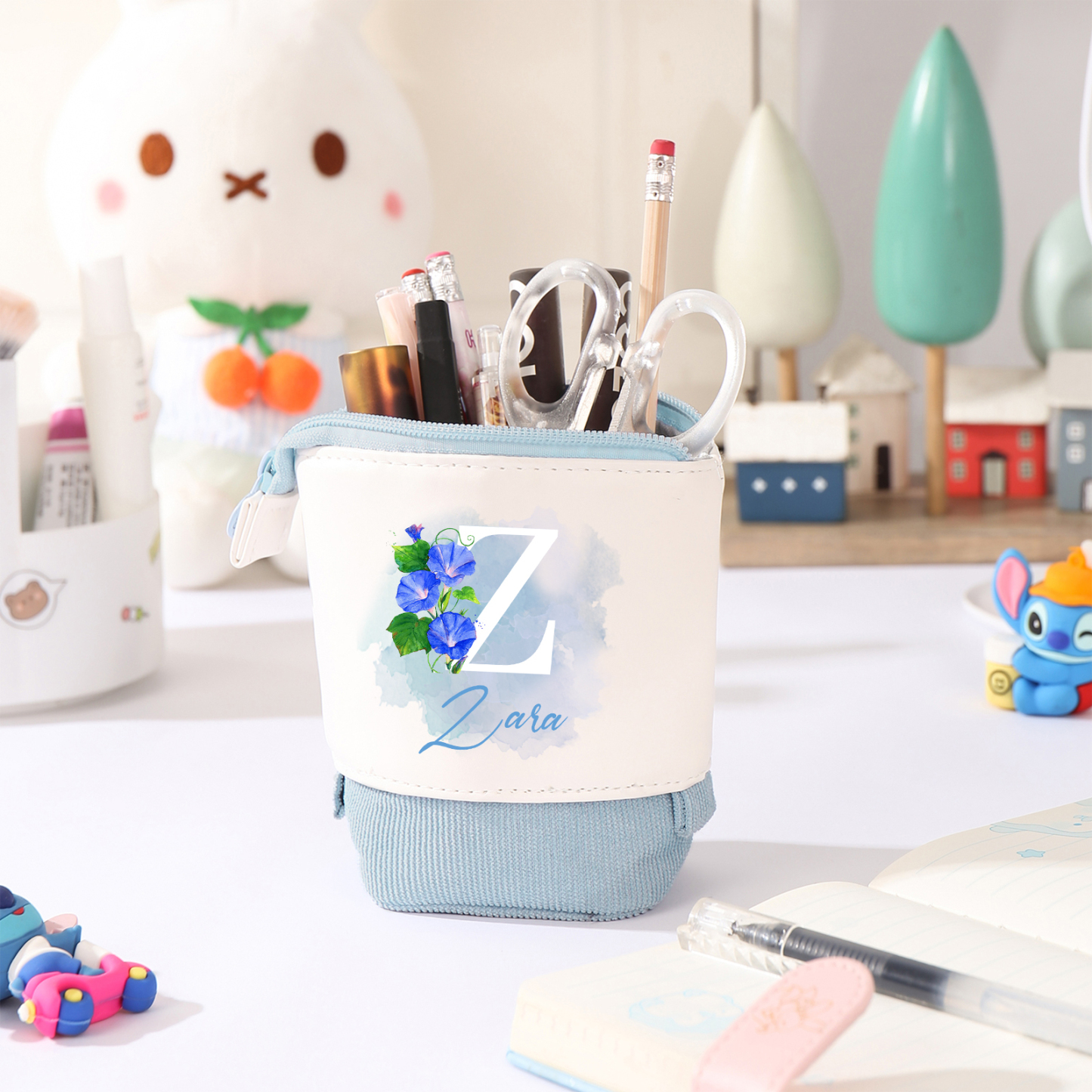 Estuche personalizado con nombre, letra y flor de nacimiento con diseños coloridos para niños