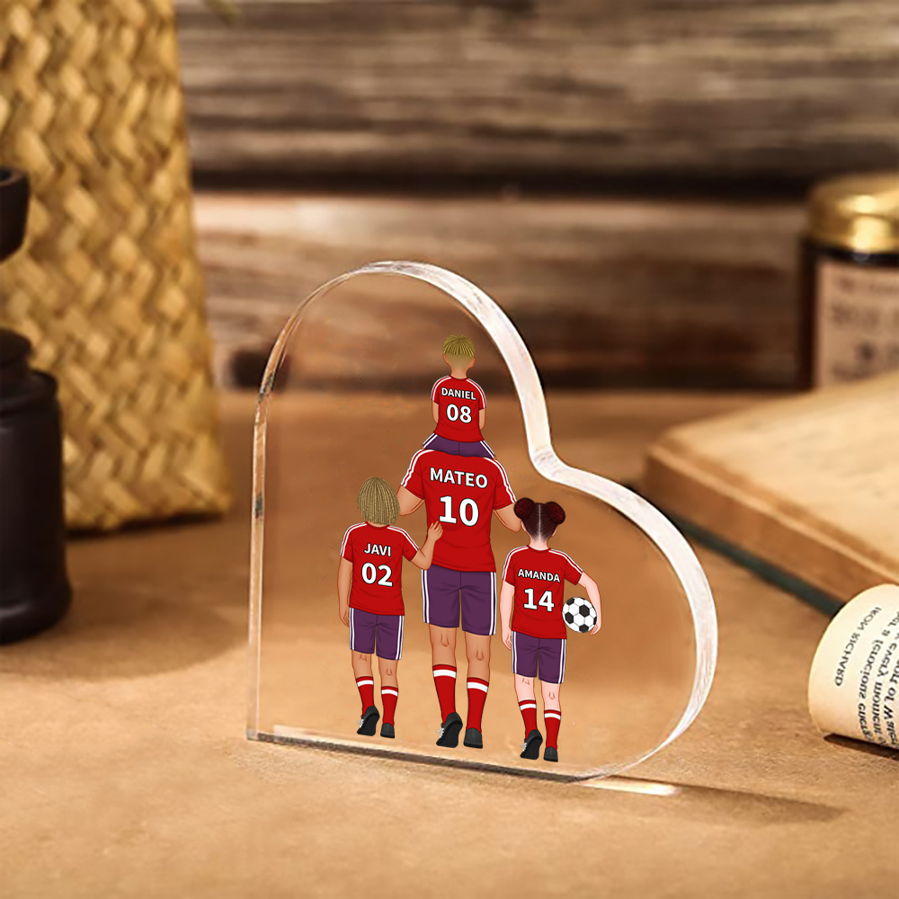 Placa de acrílico en forma de corazón fútbol con 2-4 nombres y números personalizados