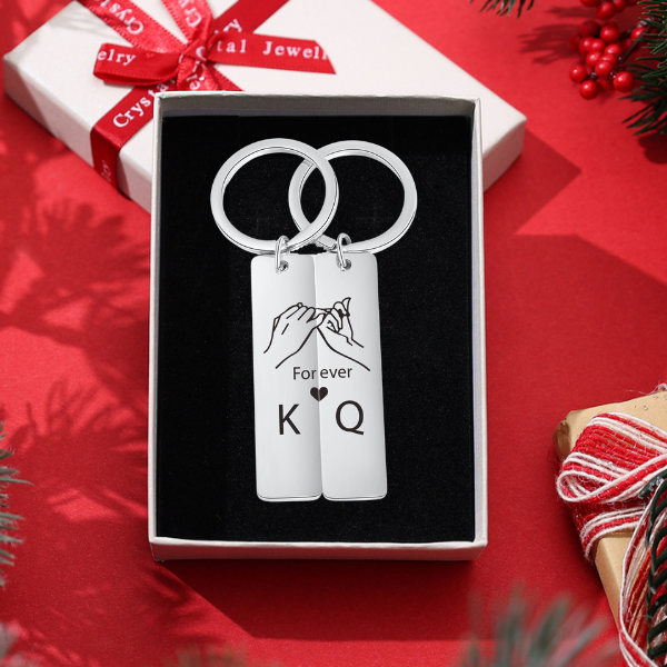 Con caja Navidad - Llavero para pareja dedos cogidos 2 letras en personalizar-Jessemade ES