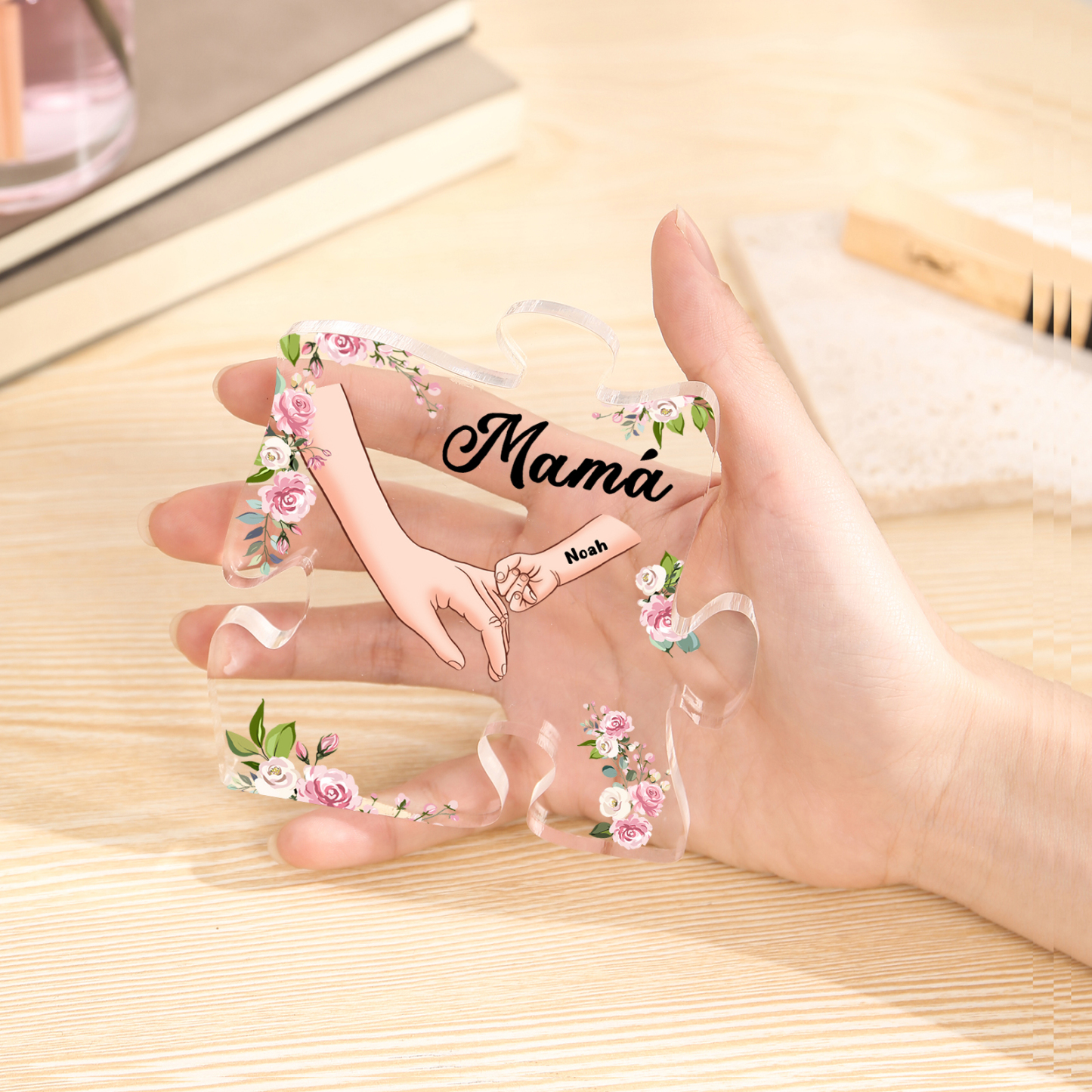 A mi mamá/abuela-Placa de acrílico en forma de corazón mano a mano con 1 texto y 1 nombre personalizado | Jessemade