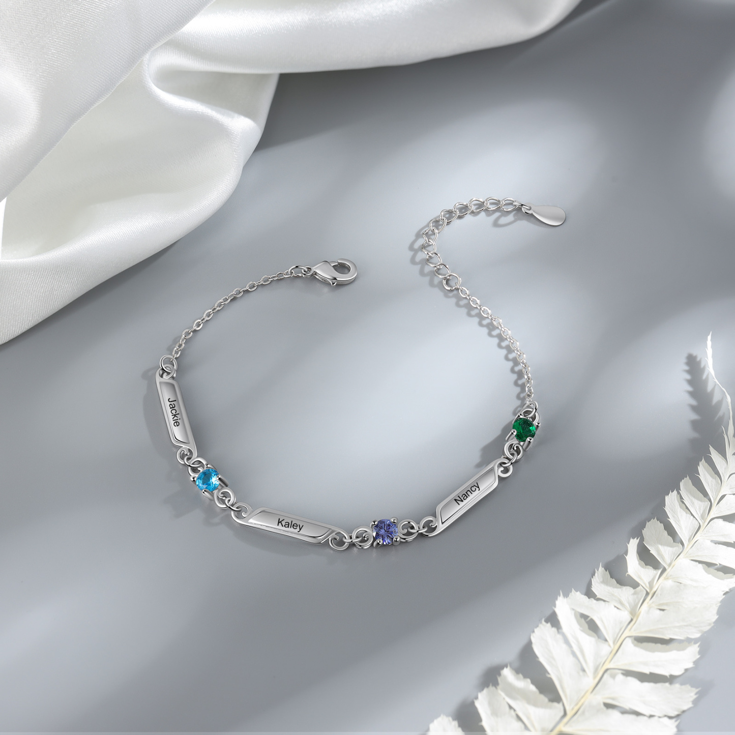 Pulsera de lazos y placitas personalizada de 3 nombres con 3 piedras de nacimiento-Jessemade ES