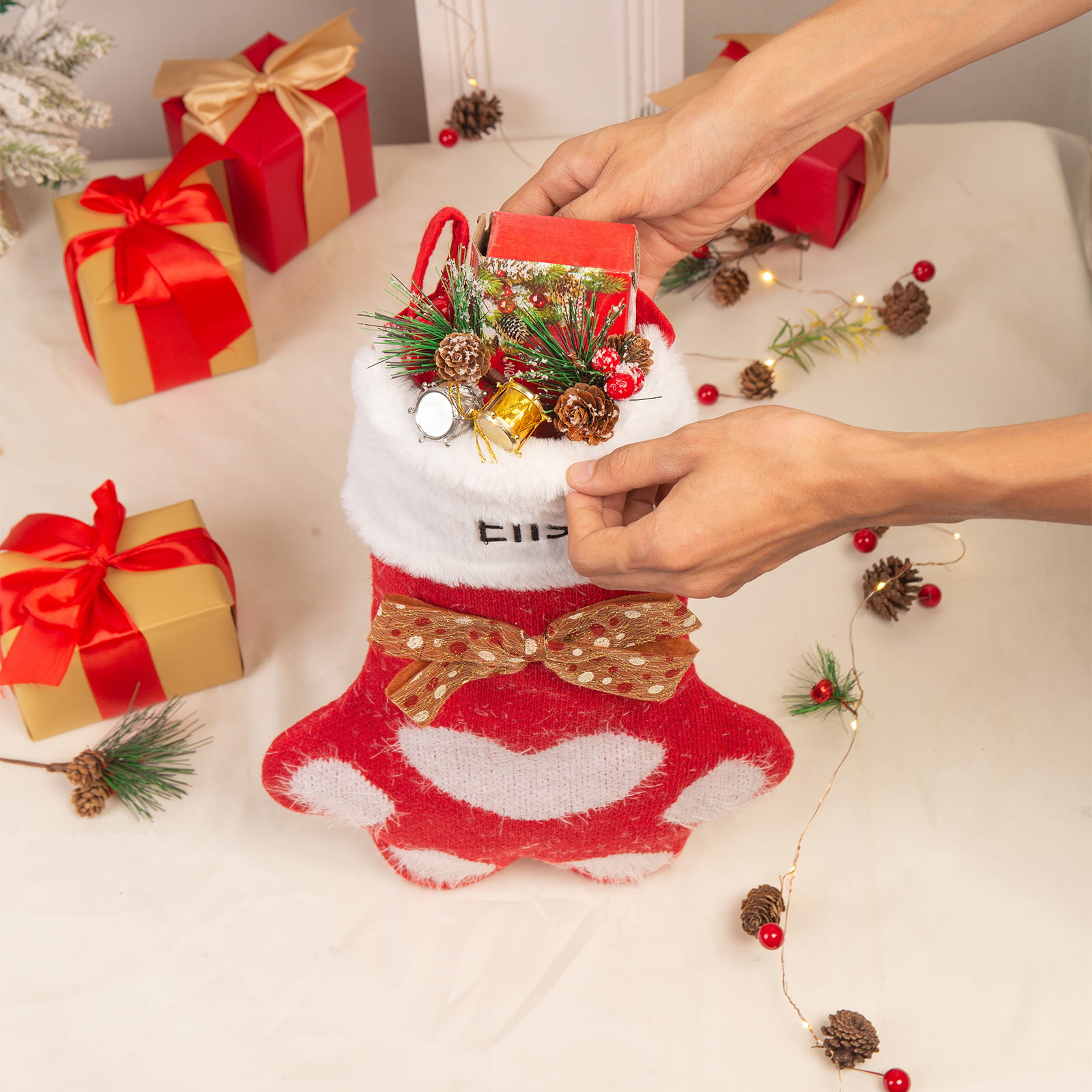 Adornos de medias navideñas en forma de pata Bolsa de regalo 1 Nombre personalizado-Jessemade ES